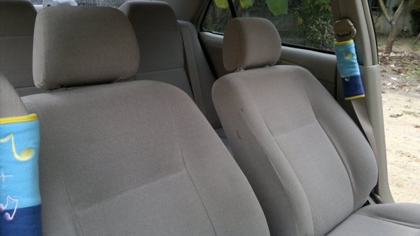 ขายวีออส ตัวE ปี06 เครื่อง1.5 เกียร์ออโต้ ติดแก๊สหัวฉีด ดิสเบรค4ล้อ