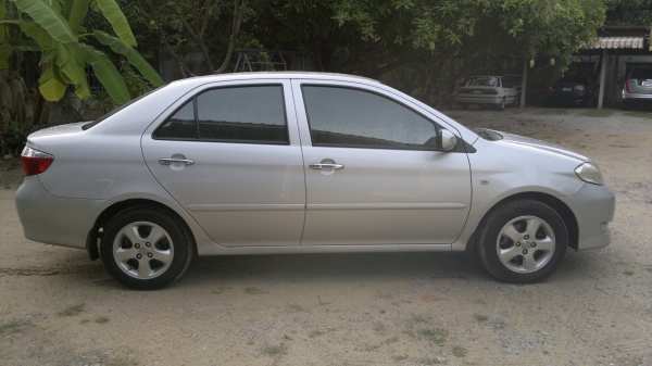 ขายวีออส ตัวE ปี06 เครื่อง1.5 เกียร์ออโต้ ติดแก๊สหัวฉีด ดิสเบรค4ล้อ