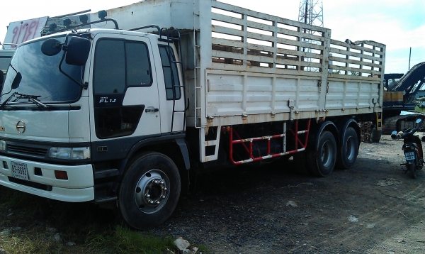 ขายรถบรรทุก10ล้อช่วงยาว7เมตร