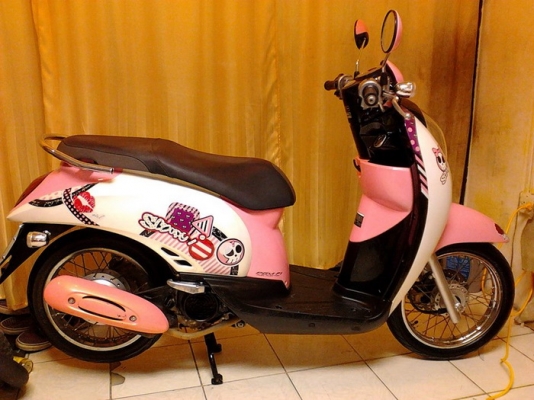 ขาย Scoopy-i รถ10เดือน หัวฉีดประหยัดน้ำมัน สวยๆครับ