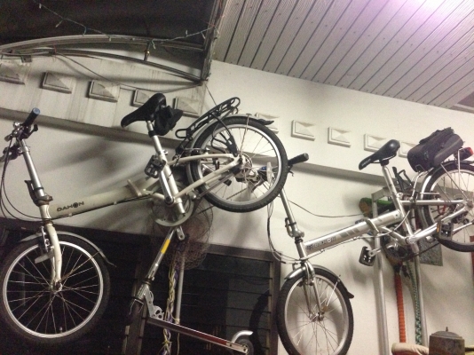 ขายจักรยานพับ dahon 2 คัน ซื้อมาแขวน