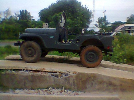 JEEP CJ5 ช่วงสั้น USA. ทบ เต็ม โอน