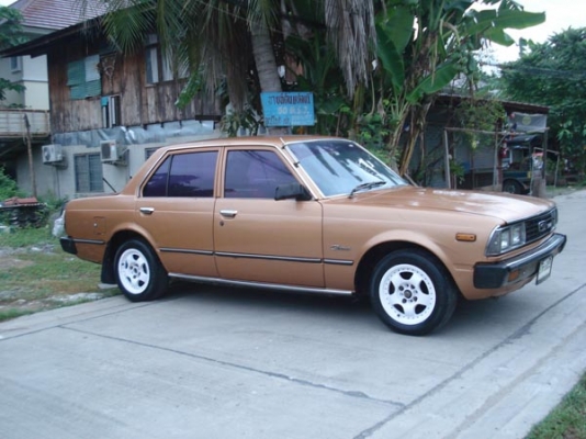 ขาย โตโยต้า RT100 สภาพเดิมๆเครื่องดีติดแก๊สแล้วพร้อมใช้ทะเบียนโอน 22000 ด่วนรับแลก