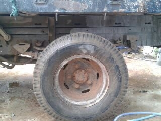 หกล้อกลาง(ดั้ม)TOYOTA  bu30 หนุ่มทางหลวง 85แรง สภาพสวยหัวบางเดิมๆ ราคาพอฟัง เอกสารทะเบียนครบ ภาษีไม่ขาด