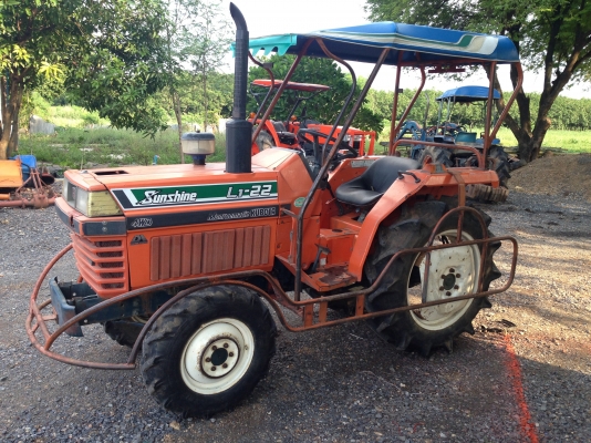 ขายL1-22 รถเข้าร่องอ้อยคับ