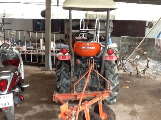 ขายด่วนรถไถนาหนั้งขับ 14แรงอุปกรณ์3ชิ้นสภาพสวยพร้อมใช้งาน ไม่ต้องหมุนสตาทมือสบายครับ ขายด่วนรถไถนาหนั้งขับ 14แรงอุปกรณ์3ชิ้นสภาพสวยพร้อมใช้งาน ไม่ต้องหมุนสตาทมือสบายครับ