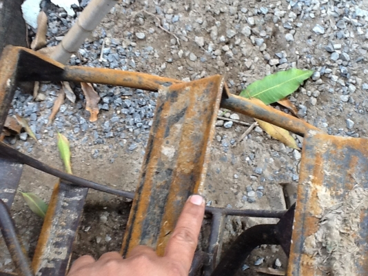 ขายด่วนรถไถนาหนั้งขับ 14แรงอุปกรณ์3ชิ้นสภาพสวยพร้อมใช้งาน ไม่ต้องหมุนสตาทมือสบายครับ ขายด่วนรถไถนาหนั้งขับ 14แรงอุปกรณ์3ชิ้นสภาพสวยพร้อมใช้งาน ไม่ต้องหมุนสตาทมือสบายครับ