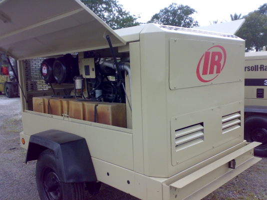 ขายปั๊มลมระบบเครื่องยนต์ INGERSOLL-RAND