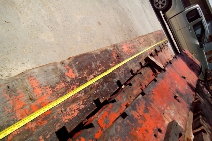 ไม้ตะเคียนทองไม้เรือเก่าเป็นไม้ตะเคียนทองทั้งลำครับ ไม้ประมาณ 2 รถหกล้อครับ ขนาด หน้า 14 นิ้ว หนา 4 นิ้ว ยาว 5 เมตร ประมรณ เกือบ 40 ตัว และมีส่วนประกอบออื่นของเรืออีก ไม้ตะเคียนทองไม้เรือเก่าเป็นไม้ตะเคียนทองทั้งลำครับ ไม้ประมาณ 2 รถหกล้อครับ ขนาด หน้า 14 นิ้ว หนา 4 นิ้ว ยาว 5 เมตร ประมรณ เกือบ 40 ตัว และมีส่วนประกอบออื่นของเรืออีก