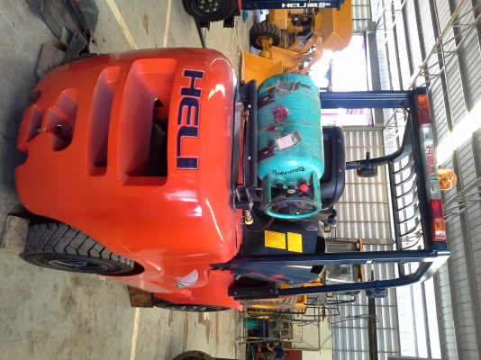 รถโม่ SANY   325 แรงม้า  ขนาดโม่ 7 คิว