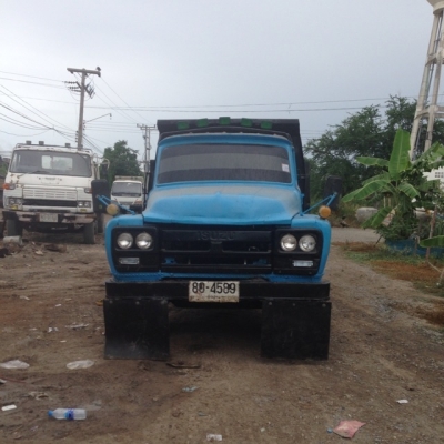 ขาย 6ล้อดั้ม พวงมาลัยพาวเวอร์เครื่องDA125 แรงช้าง มีแอร์ เฟืองท้ายF หน้าF ยางดี6เส้น. ดั้ม10ตัน เครื่องเปลี่ยนแหวนใหม่ แตรดัง มีแตรลม ไฟติดทุกดวง หม้อน้ำใหม่ ครัชซีสวย สีทำใหม่ทั้งคัน เบาะใหม่. แบตใหม่สองลูก มีเล่มทะเบียนพร้อมภาษีไม่ขาด ระบบเบรคลมดูดปั้มล