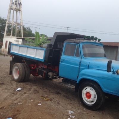 ขาย 6ล้อดั้ม พวงมาลัยพาวเวอร์เครื่องDA125 แรงช้าง มีแอร์ เฟืองท้ายF หน้าF ยางดี6เส้น. ดั้ม10ตัน เครื่องเปลี่ยนแหวนใหม่ แตรดัง มีแตรลม ไฟติดทุกดวง หม้อน้ำใหม่ ครัชซีสวย สีทำใหม่ทั้งคัน เบาะใหม่. แบตใหม่สองลูก มีเล่มทะเบียนพร้อมภาษีไม่ขาด ระบบเบรคลมดูดปั้มล