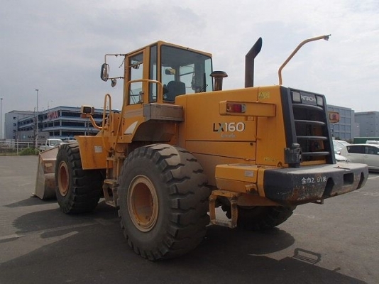 รถตัก HITACHI LX160-7 (เทียบเท่า TCM L32-2) เก่าญี่ปุ่น ราคาพิเศษ !!!!