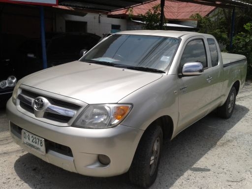 ขาย vigo 2700cc สวยพร้อมใช้