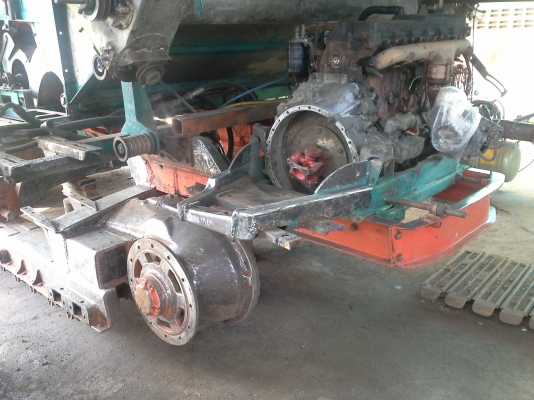 ใกล้เสร็จแล้วครับ สนใจรีบรับจองครับ  KM 48  12 HT  ISUZU+turbo (235 แรง) ปั้ม Dykin 23 อุ้ม 2.5 ตั้น เลดทั้งคัน โซ่ D2  48 ข้อ โรลเลอร์ D2   คัน ลื้อลงหมดแล้วครับ