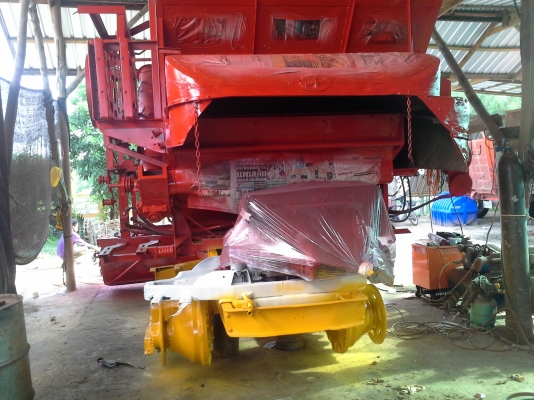 ใกล้เสร็จแล้วครับ สนใจรีบรับจองครับ  KM 48  12 HT  ISUZU+turbo (235 แรง) ปั้ม Dykin 23 อุ้ม 2.5 ตั้น เลดทั้งคัน โซ่ D2  48 ข้อ โรลเลอร์ D2   คัน ลื้อลงหมดแล้วครับ