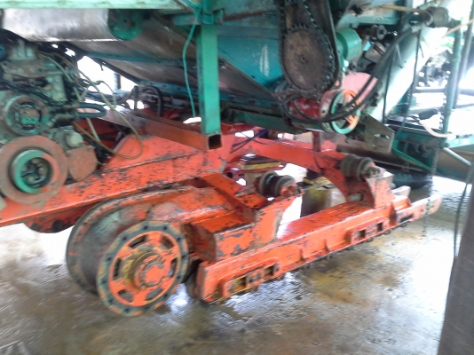 ใกล้เสร็จแล้วครับ สนใจรีบรับจองครับ  KM 48  12 HT  ISUZU+turbo (235 แรง) ปั้ม Dykin 23 อุ้ม 2.5 ตั้น เลดทั้งคัน โซ่ D2  48 ข้อ โรลเลอร์ D2   คัน ลื้อลงหมดแล้วครับ