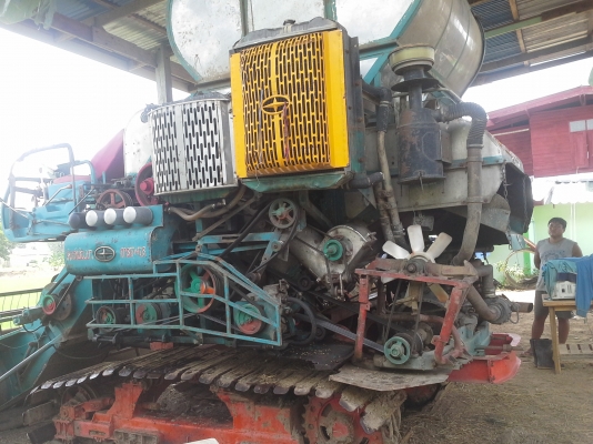 ใกล้เสร็จแล้วครับ สนใจรีบรับจองครับ  KM 48  12 HT  ISUZU+turbo (235 แรง) ปั้ม Dykin 23 อุ้ม 2.5 ตั้น เลดทั้งคัน โซ่ D2  48 ข้อ โรลเลอร์ D2   คัน ลื้อลงหมดแล้วครับ