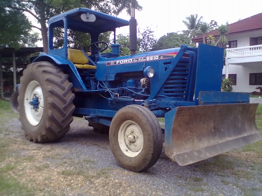 ขายรถไถ MT 70 แรง พวงมาลัยพาวเวอร์ ล้อหลังปรับกว้างแคบได้