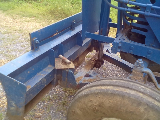 ขายรถไถ MT 70 แรง พวงมาลัยพาวเวอร์ ล้อหลังปรับกว้างแคบได้