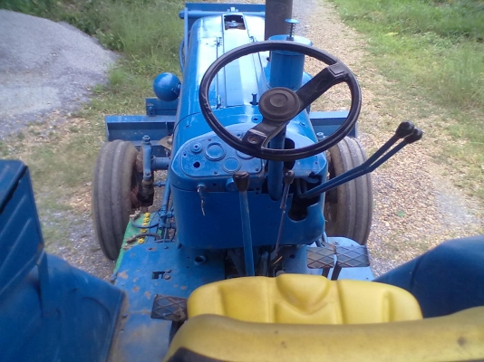 ขายรถไถ MT 70 แรง พวงมาลัยพาวเวอร์ ล้อหลังปรับกว้างแคบได้