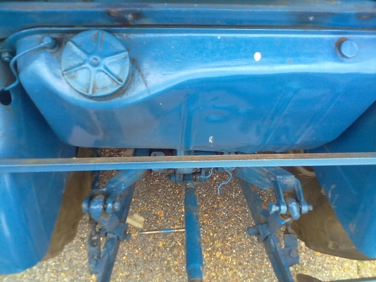 ขายรถไถ MT 70 แรง พวงมาลัยพาวเวอร์ ล้อหลังปรับกว้างแคบได้