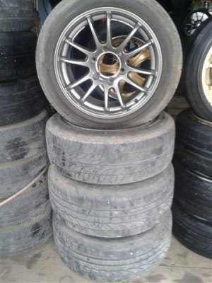 ขายล้อ17"ลาย rz  หน้า8.5หลัง9.5+ยาง 12500