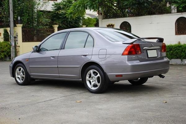 civic 02 รถสำหรับคนชอบประหยัด รถบ้านมือเดียว civic 02 รถสำหรับคนชอบประหยัด รถบ้านมือเดียว