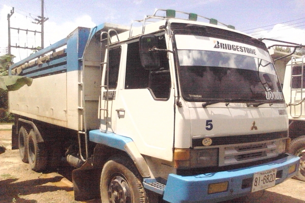 ต้องการขายดาวน์ Fuso เครื่อง 6D14 Turbo