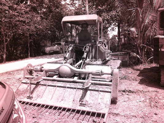 ขาย   รถเทเลอร์  กลาง