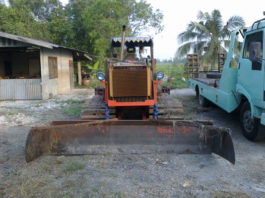 ขาย   รถเทเลอร์  กลาง