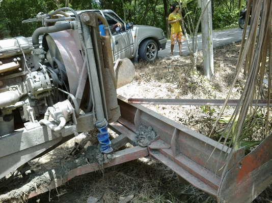 ขาย   รถเทเลอร์  กลาง