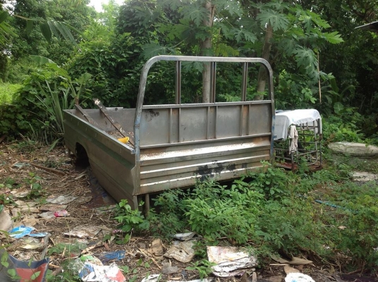 ขายกระบะเลส ใส่ 4 ล้อกลาง สภาพดี