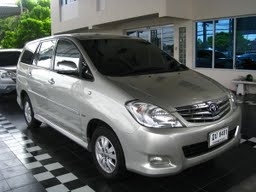 INNOVA 2.0V AUTO ปี2009 สภาพสวยพร้อมใช้