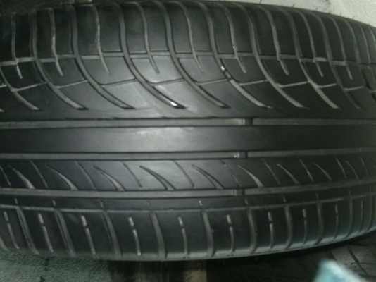 ขายล้อแม็กพร้อยมยาง 20 แบล๊คโครม ขายล้อแม็กพร้อยมยาง 20 แบล๊คโครม