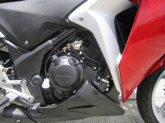 ยังไงก็ขายCBR250iปี53 รถบ้านสวยๆเครื่องดีชุดโอนครบ