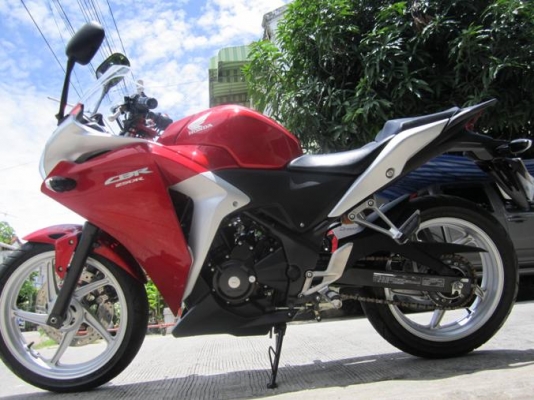 ยังไงก็ขายCBR250iปี53 รถบ้านสวยๆเครื่องดีชุดโอนครบ