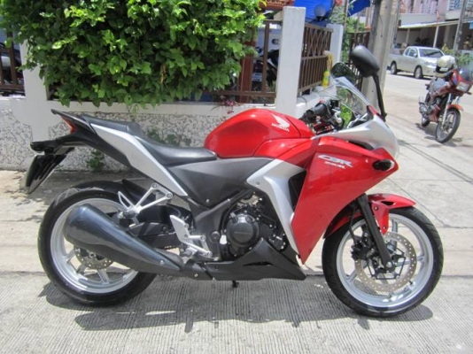 ยังไงก็ขายCBR250iปี53 รถบ้านสวยๆเครื่องดีชุดโอนครบ