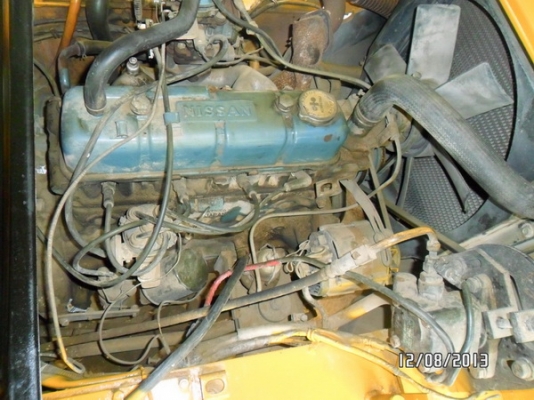 ขายโฟร์คลิฟท์ขนาด2ตันงาสไลด์ซ้าย-ขวานำเข้าจากญี่ปุ่นยี่ห้อKOMATSUรุ่นFG20-8ขายที่โคราช