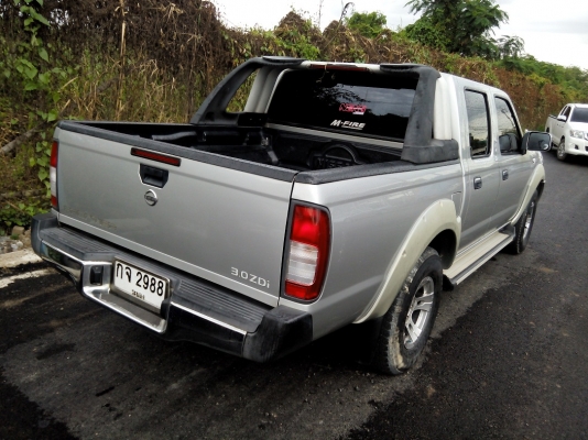 ขายฟรอนเทียร์ สี่ประตู รถสวยมาก เดิมๆครับ ออฟชั่นครบ พร้อมใช้งาน