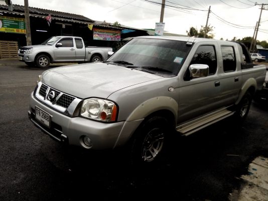 ขายฟรอนเทียร์ สี่ประตู รถสวยมาก เดิมๆครับ ออฟชั่นครบ พร้อมใช้งาน