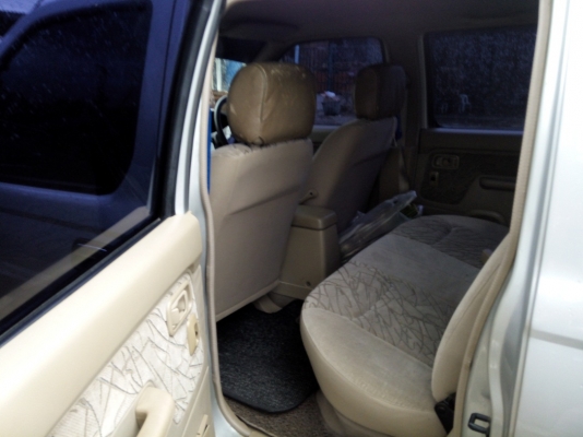 ขายฟรอนเทียร์ สี่ประตู รถสวยมาก เดิมๆครับ ออฟชั่นครบ พร้อมใช้งาน