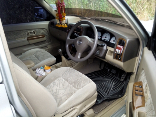 ขายฟรอนเทียร์ สี่ประตู รถสวยมาก เดิมๆครับ ออฟชั่นครบ พร้อมใช้งาน