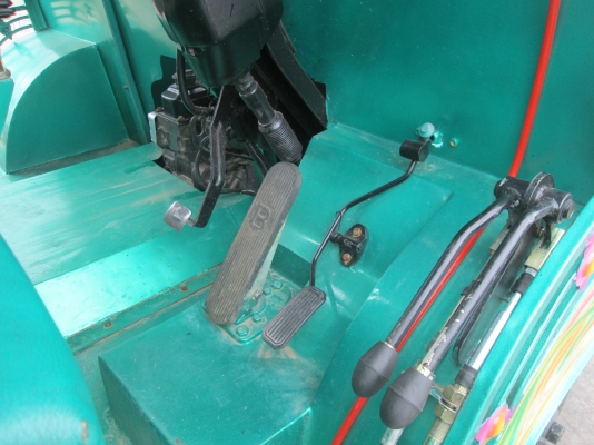 รถอีแต๋น