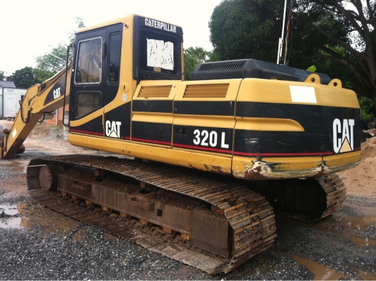 แบคโฮ CAT-320L