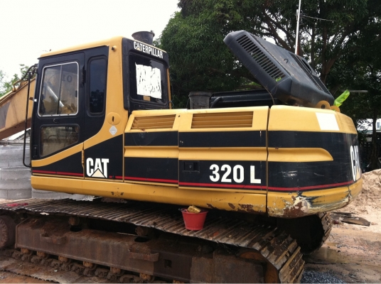 แบคโฮ CAT-320L