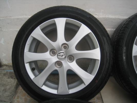 ขายล้อแม็ก Mazda 2 15"x6" et45 4รู100 +ยางปี4512 ล้อแม็กมีรอยอยู่ 2วงตามรูปครับ  สนใจติดต่อเล็กคลองสามครับ (081-3747940)