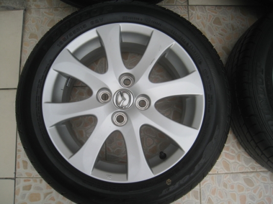 ขายล้อแม็ก Mazda 2 15"x6" et45 4รู100 +ยางปี4512 ล้อแม็กมีรอยอยู่ 2วงตามรูปครับ  สนใจติดต่อเล็กคลองสามครับ (081-3747940)