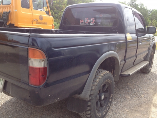 ขายFord 4wd ปี2000 ราคาพิเศษ 200