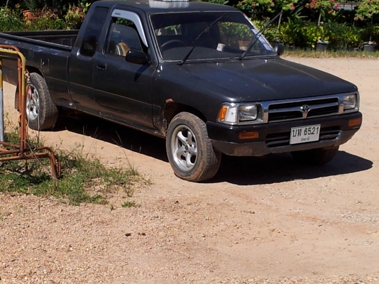 ลูกค้าฝากขายครับ   toyota  ไมตี้เอ็ก  แค็ป ปี  91  พมล.  เพาว์เวอ